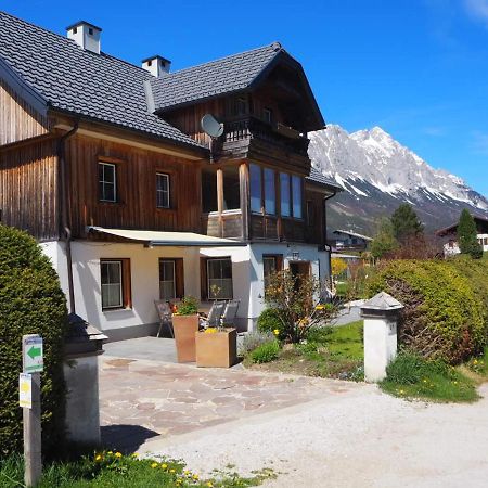 Der Grimmige Berg Apartment Sankt Martin am Grimming Bagian luar foto
